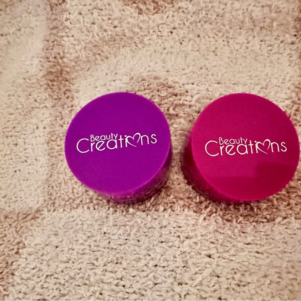 Beauty Creations colorful Eyeliner Duo - Purple & Fuchsia